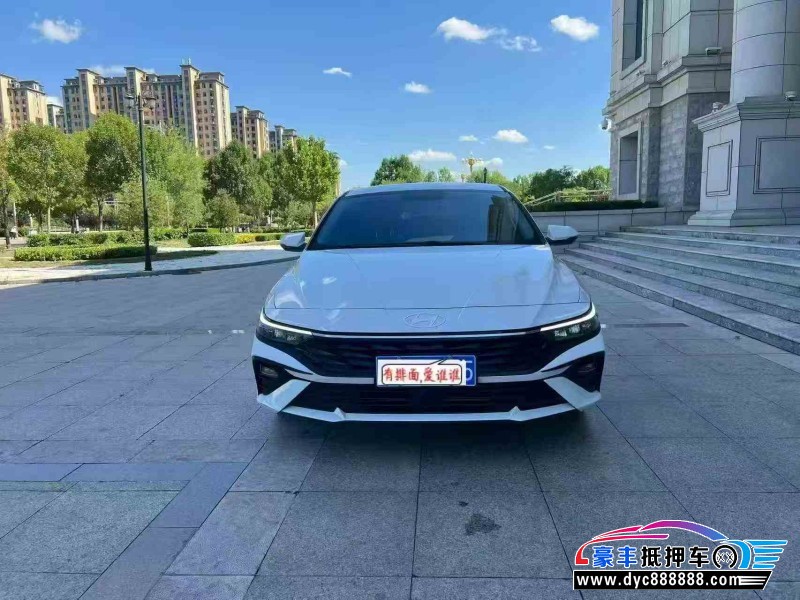抵押车出售25年现代伊兰特轿车