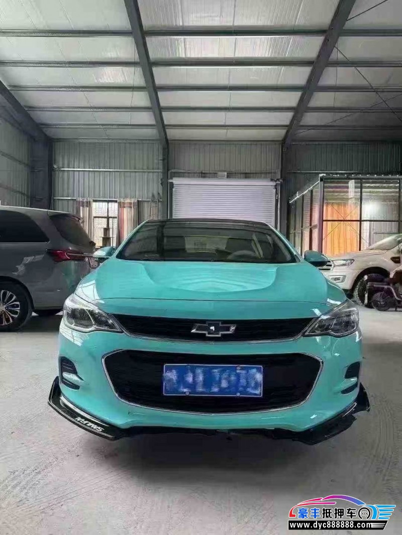 抵押车出售18年雪佛兰科沃兹轿车