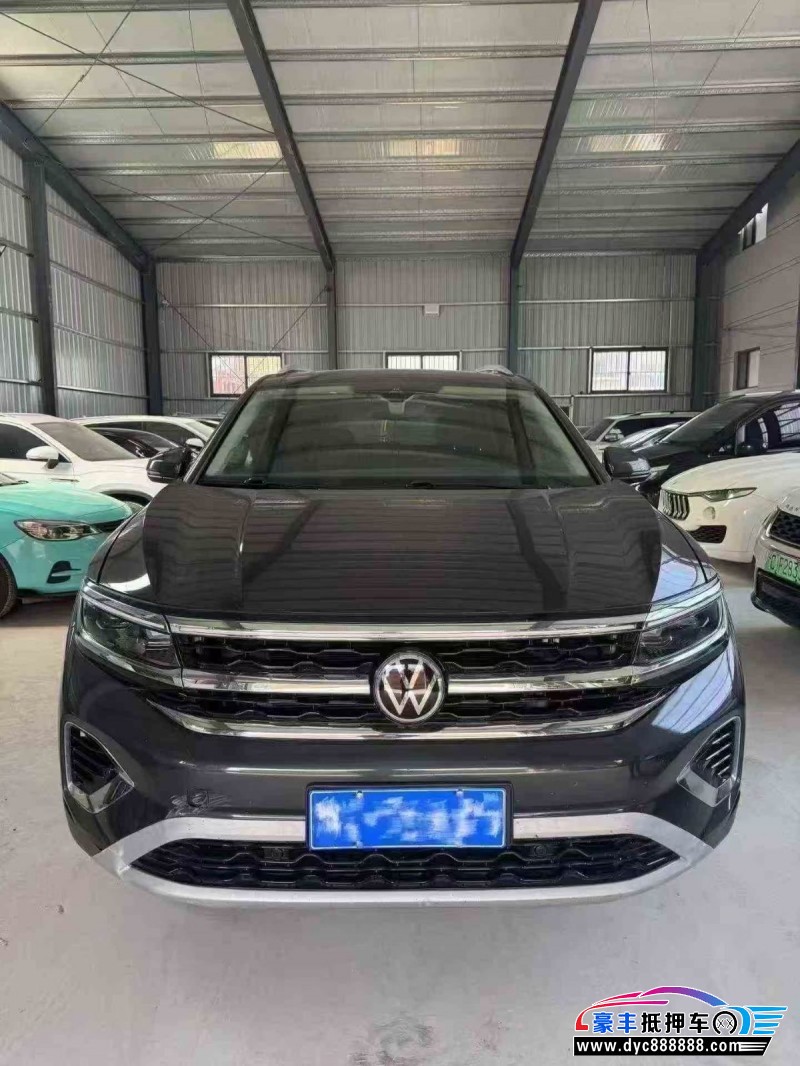 抵押车出售22年大众揽镜轿车