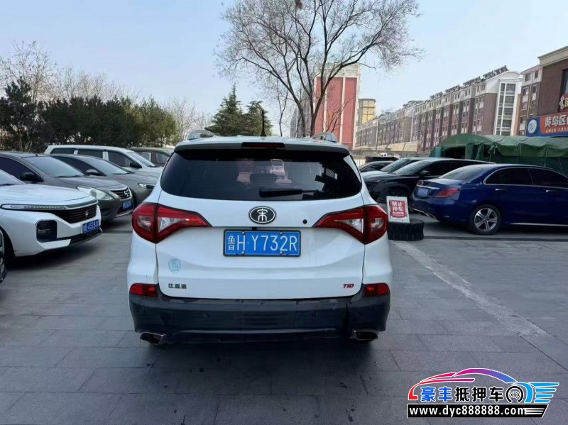 19年比亚迪宋轿车抵押车出售