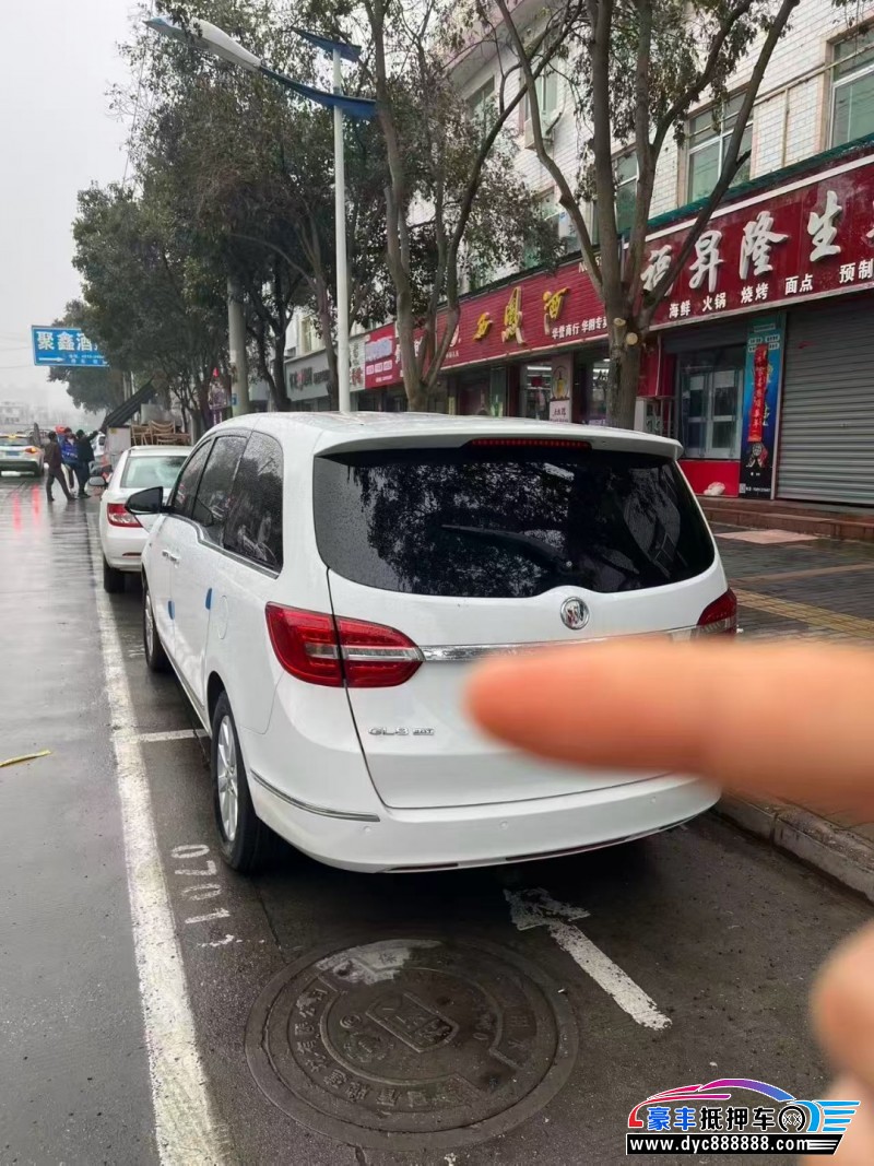 20年别克GL8轿车抵押车出售