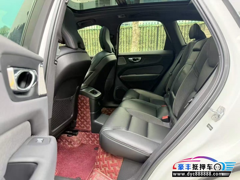 21年沃尔沃XC60轿车抵押车出售