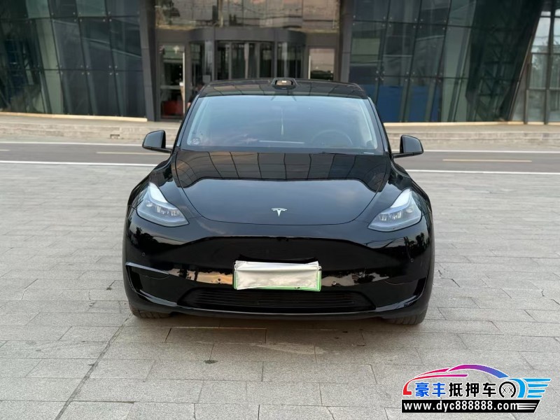 抵押车出售23年特斯拉Model Y轿车