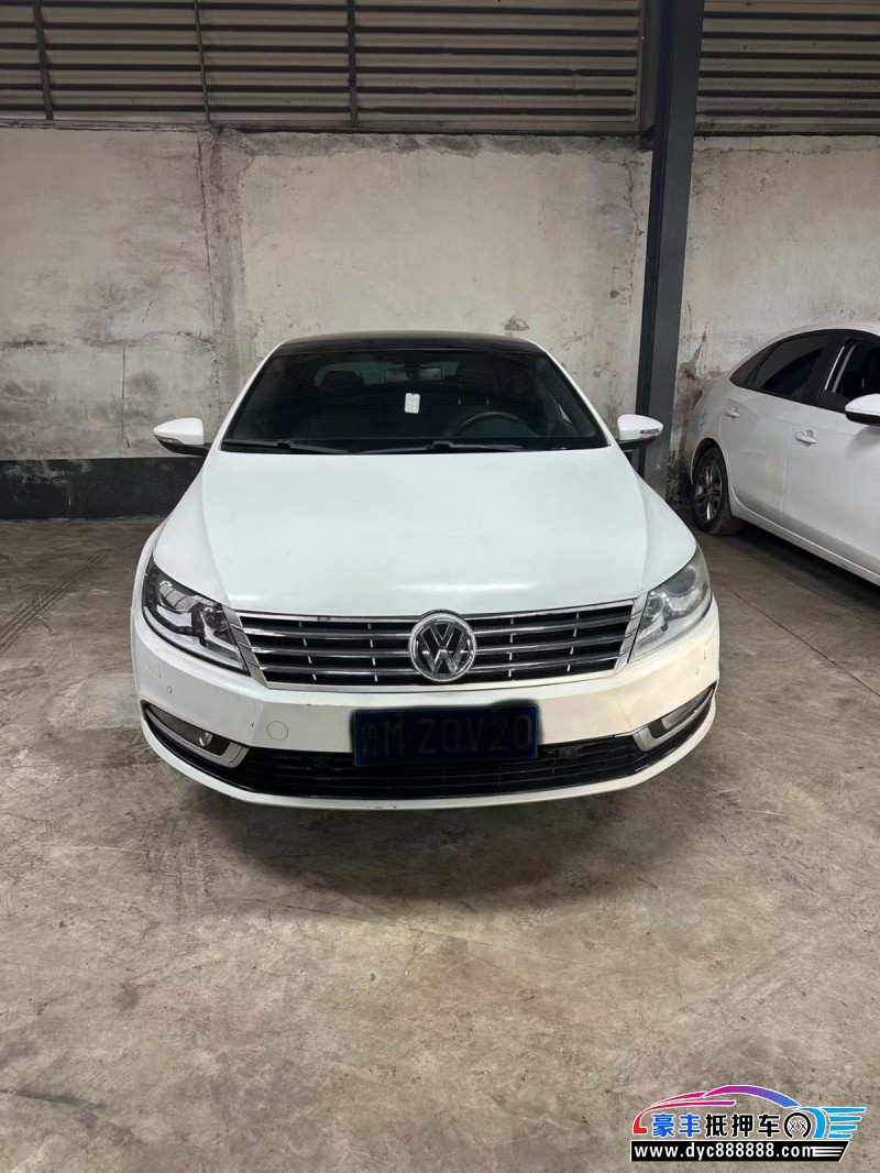 抵押车出售16年大众CC轿车