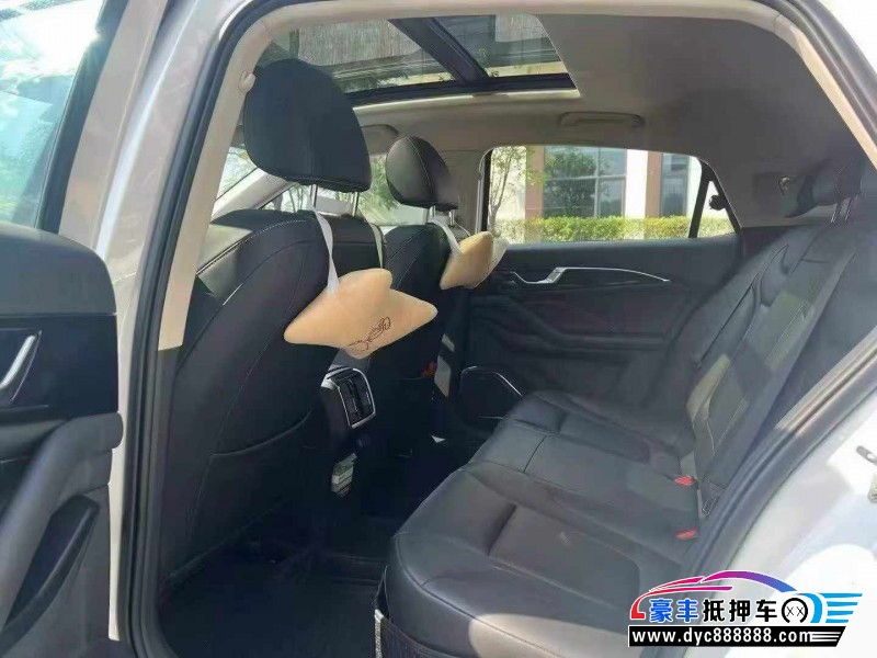 24年奔腾B70轿车抵押车出售