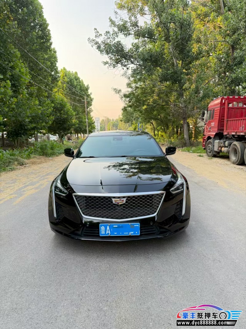 抵押车出售19年凯迪拉克CT6轿车