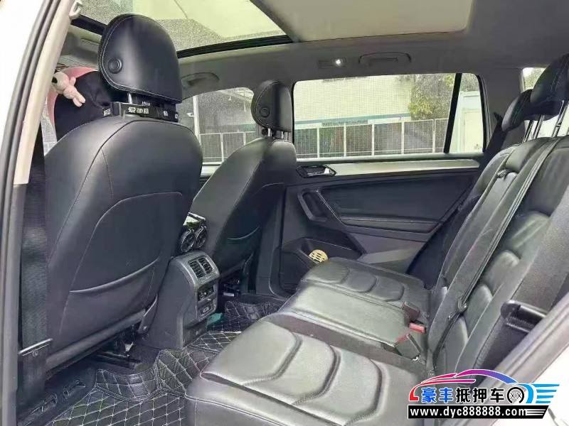 18年大众途观轿车抵押车出售
