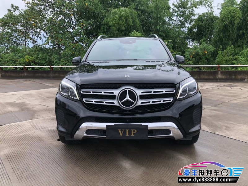 抵押车出售19年奔驰GLS轿车