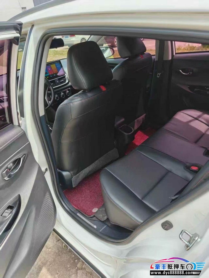 21年丰田YARiS L 致炫轿车抵押车出售