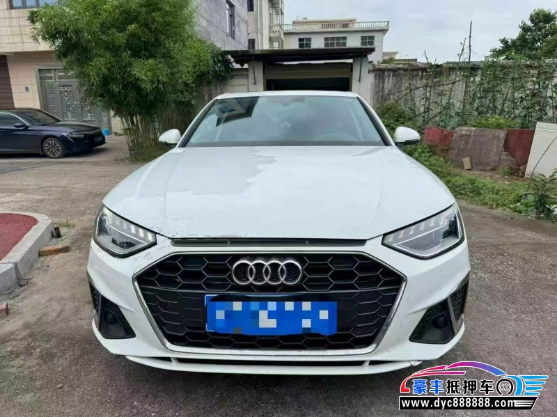 抵押车出售21年奥迪A4轿车