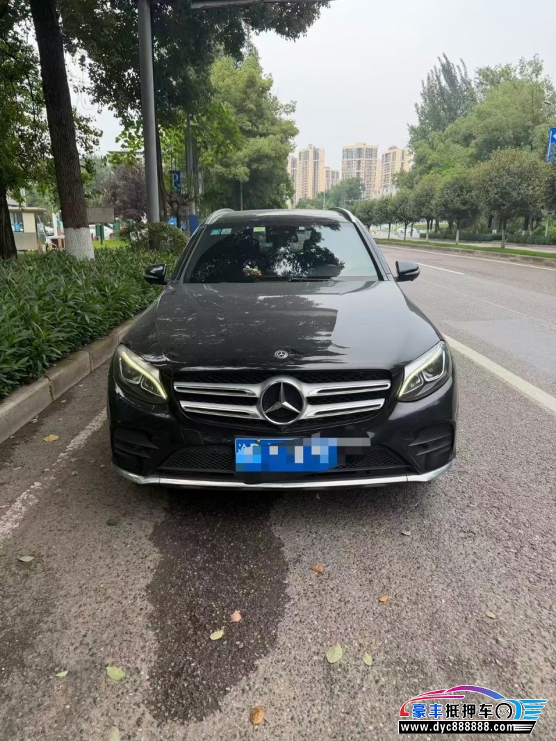19年奔驰GLC轿车抵押车出售