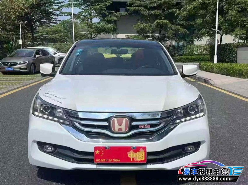 抵押车出售16年本田雅阁轿车