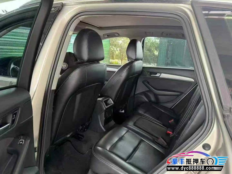 15年奥迪Q5轿车抵押车出售