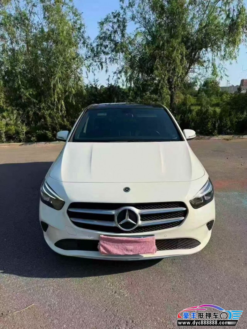 抵押车出售21年奔驰B轿车
