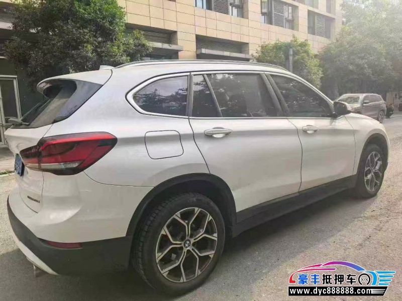 21年宝马X1轿车抵押车出售