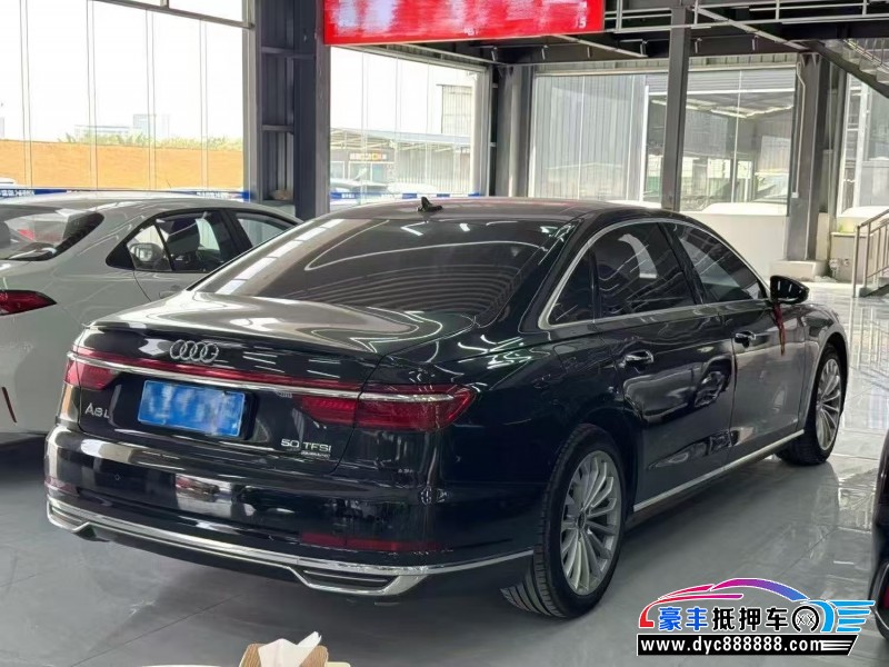 21年奥迪A8L轿车抵押车出售