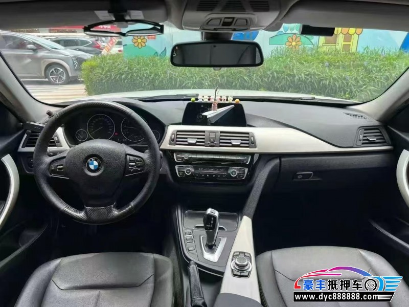 16年宝马3系轿车抵押车出售