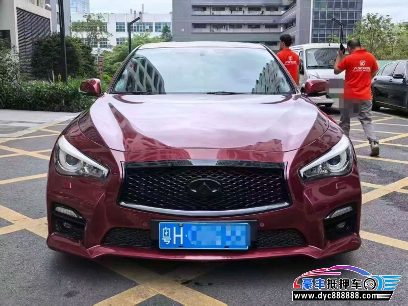 抵押车出售15年英菲尼迪Q50轿车