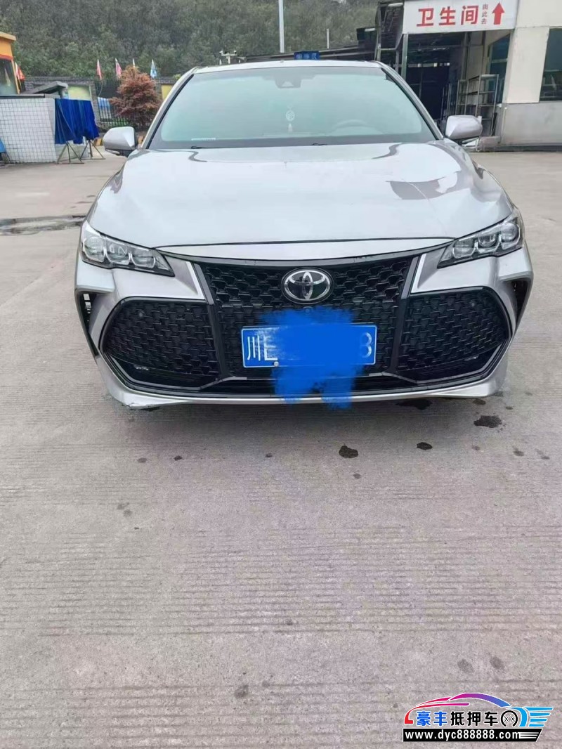抵押车出售20年丰田亚洲龙轿车