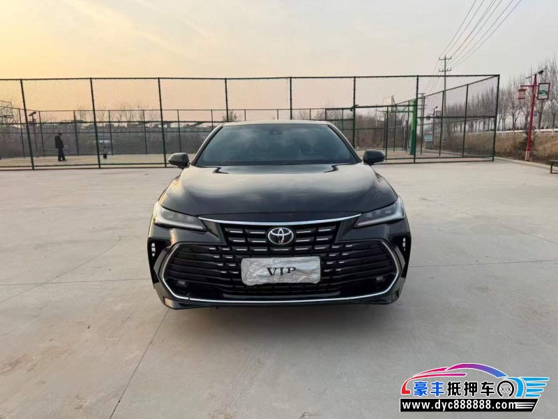 抵押车出售22年丰田亚洲龙轿车