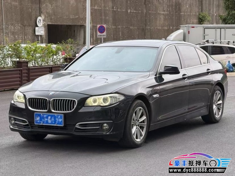 12年宝马5系轿车抵押车出售