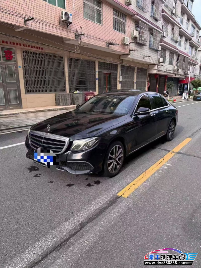 19年奔驰E轿车抵押车出售