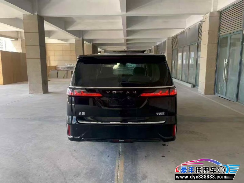 23年岚图梦想家轿车抵押车出售