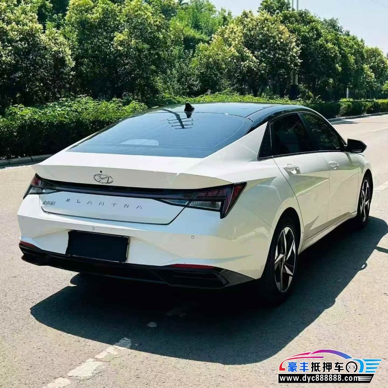22年现代伊兰特轿车抵押车出售