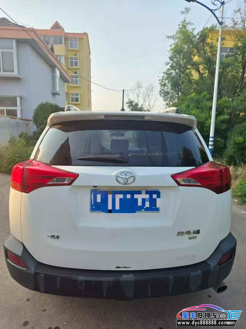 13年丰田RAV4轿车抵押车出售