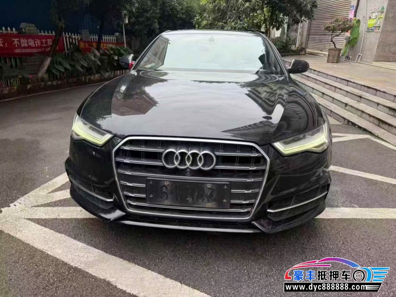抵押车出售18年奥迪A6L轿车