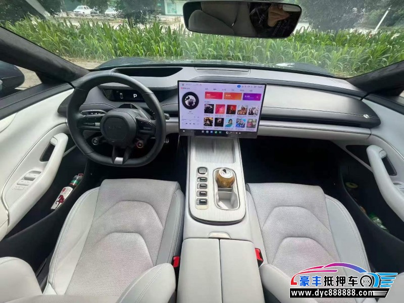 24年小米SU7轿车抵押车出售