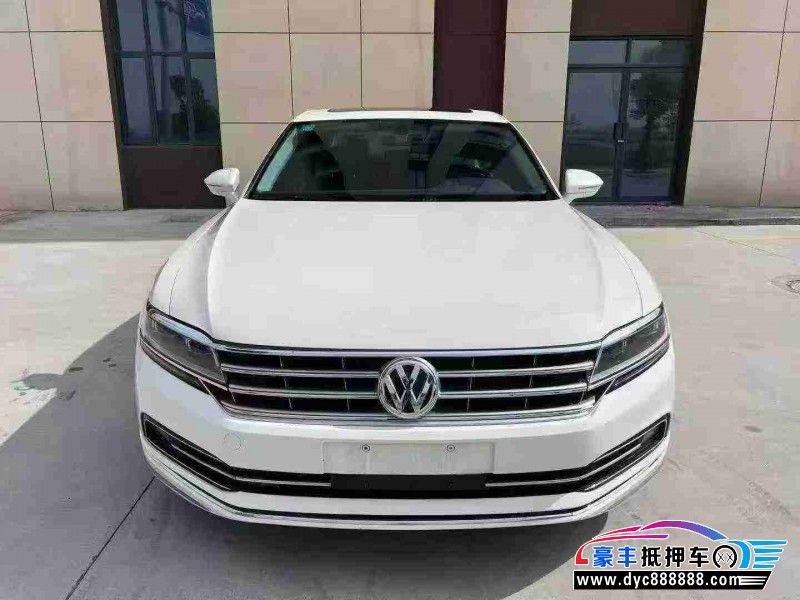 抵押车出售21年大众辉昂轿车