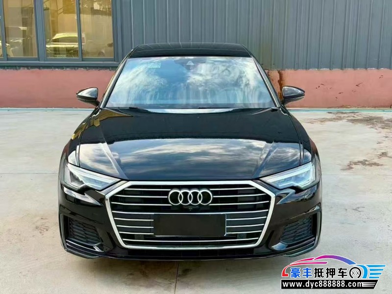 抵押车出售22年奥迪A6L轿车