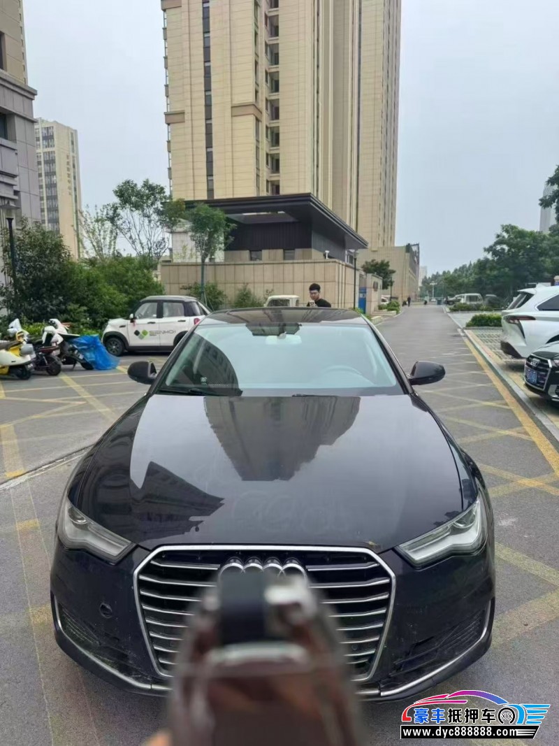 抵押车出售16年奥迪A6L轿车