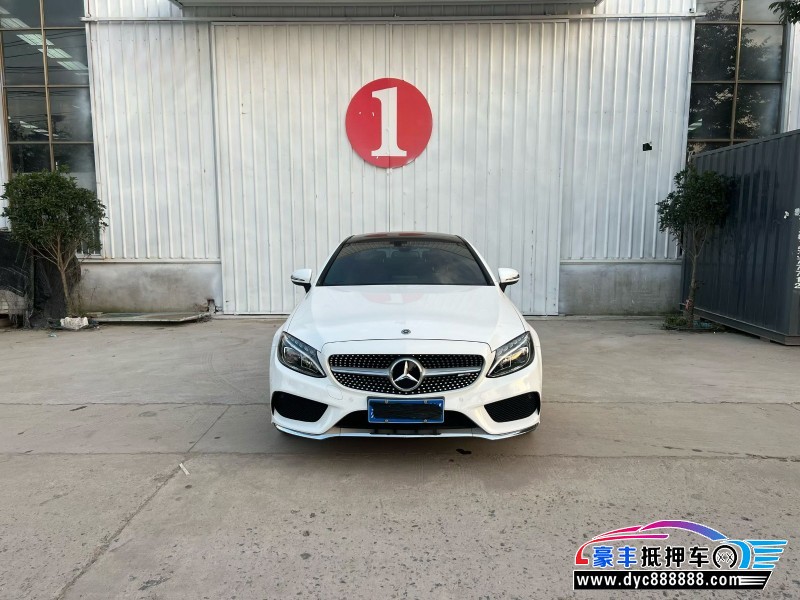 抵押车出售18年奔驰C轿车