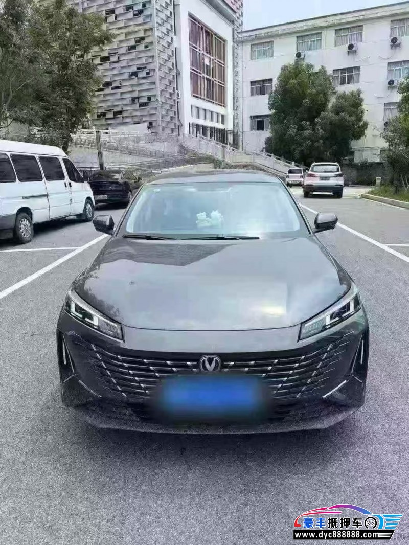 25年长安逸动轿车抵押车出售