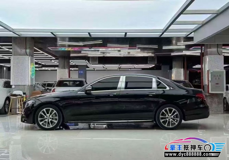 18年奔驰E轿车抵押车出售