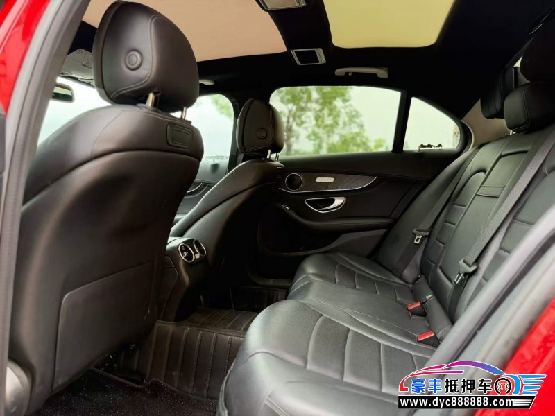 16年奔驰C轿车抵押车出售