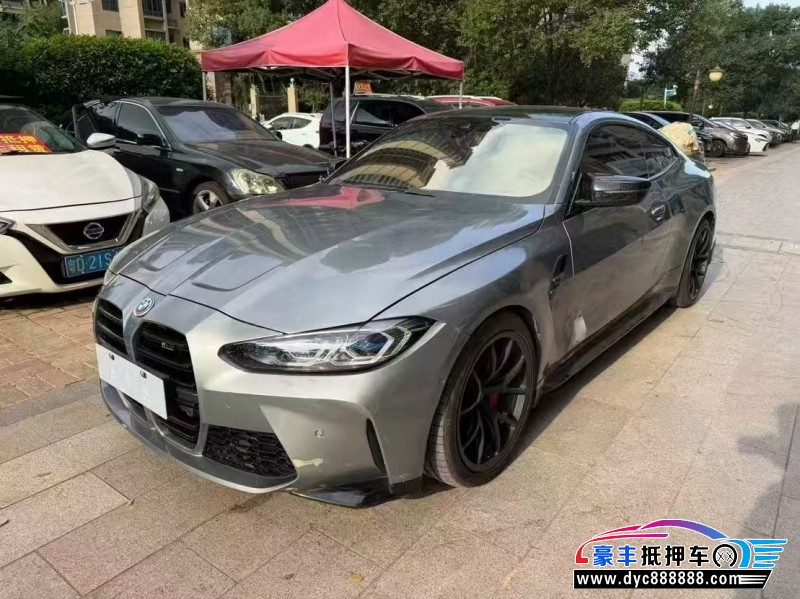 22年宝马M4轿车抵押车出售