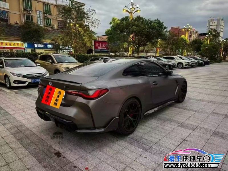 22年宝马M4轿车抵押车出售