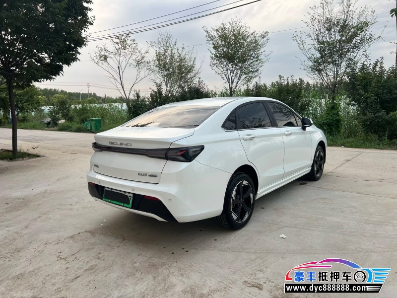 25年北汽新能源EU系列轿车抵押车出售