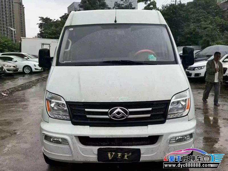 22年上汽大通V80轿车抵押车出售