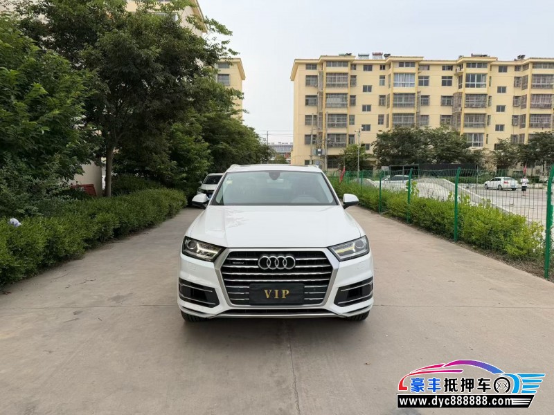 18年奥迪Q7轿车抵押车出售