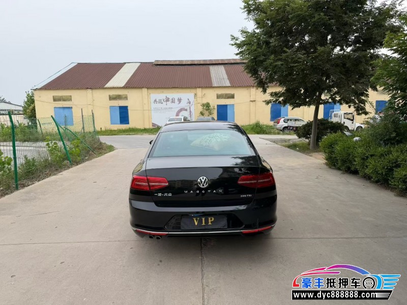 17年大众迈腾轿车抵押车出售