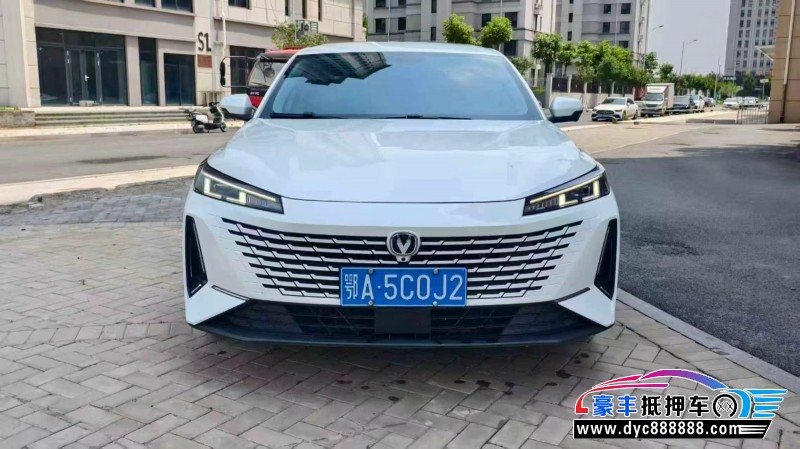 23年长安逸达轿车抵押车出售