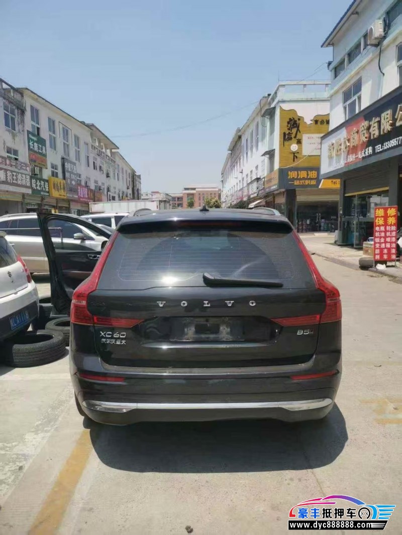 21年沃尔沃XC60轿车抵押车出售