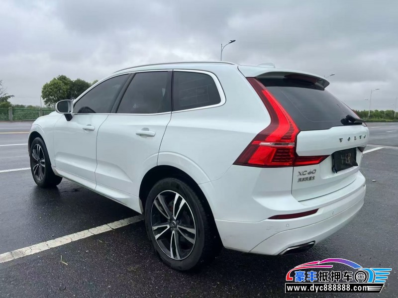 19年沃尔沃XC60轿车抵押车出售