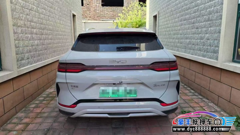 25年比亚迪宋轿车抵押车出售