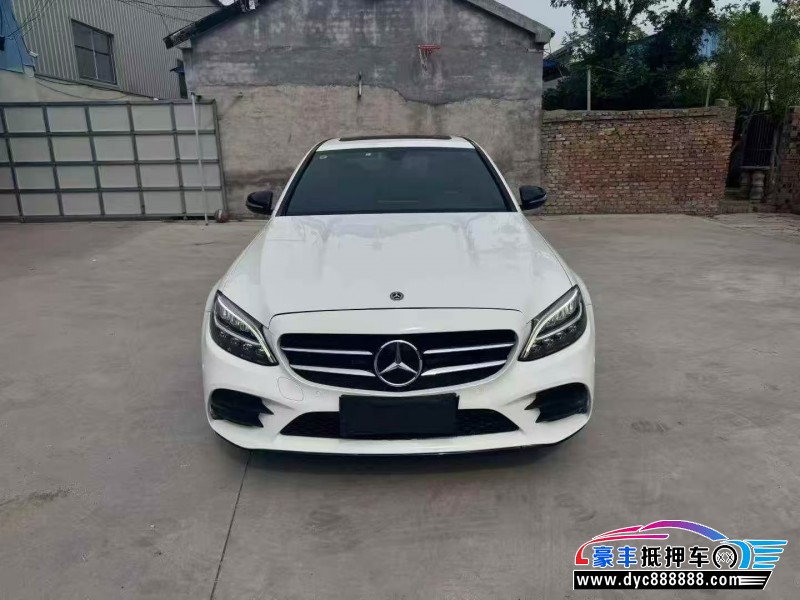 20年奔驰C轿车抵押车出售