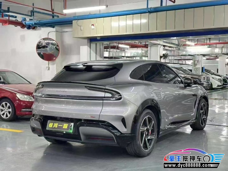 25年小米YU7轿车抵押车出售